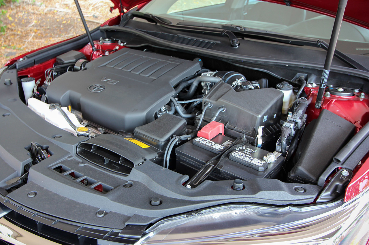 2015 Toyota Camry 3.5L V6 268HP 22K27K/ Hybrid 200 HP 2