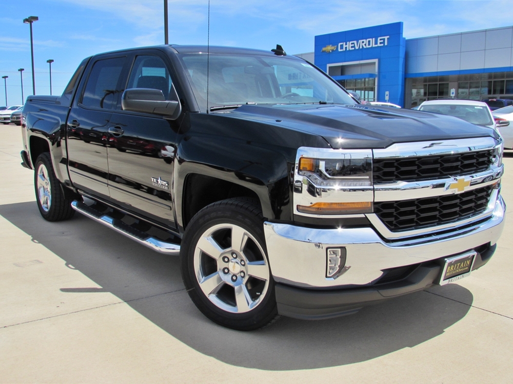 2017 Chevrolet Silverado High Desert Offers Suspension, Cosmetic Upgrades